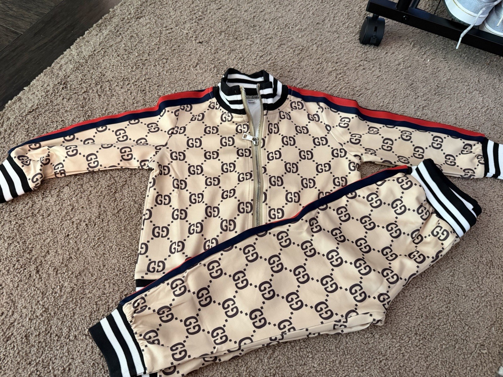 Gucci-like Kids GG Logo Tracksuit Set Jacket Pants / Size EU 100:US 3T-4T