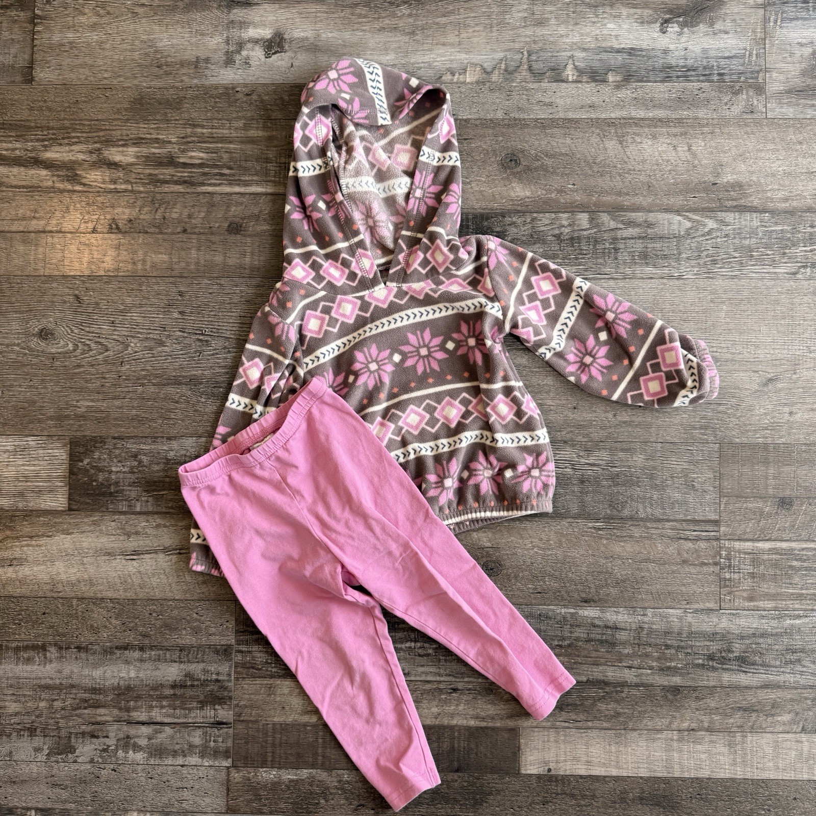 Carter’s Two Piece Fleece Hoodie And Leggings Set Size 24 Months