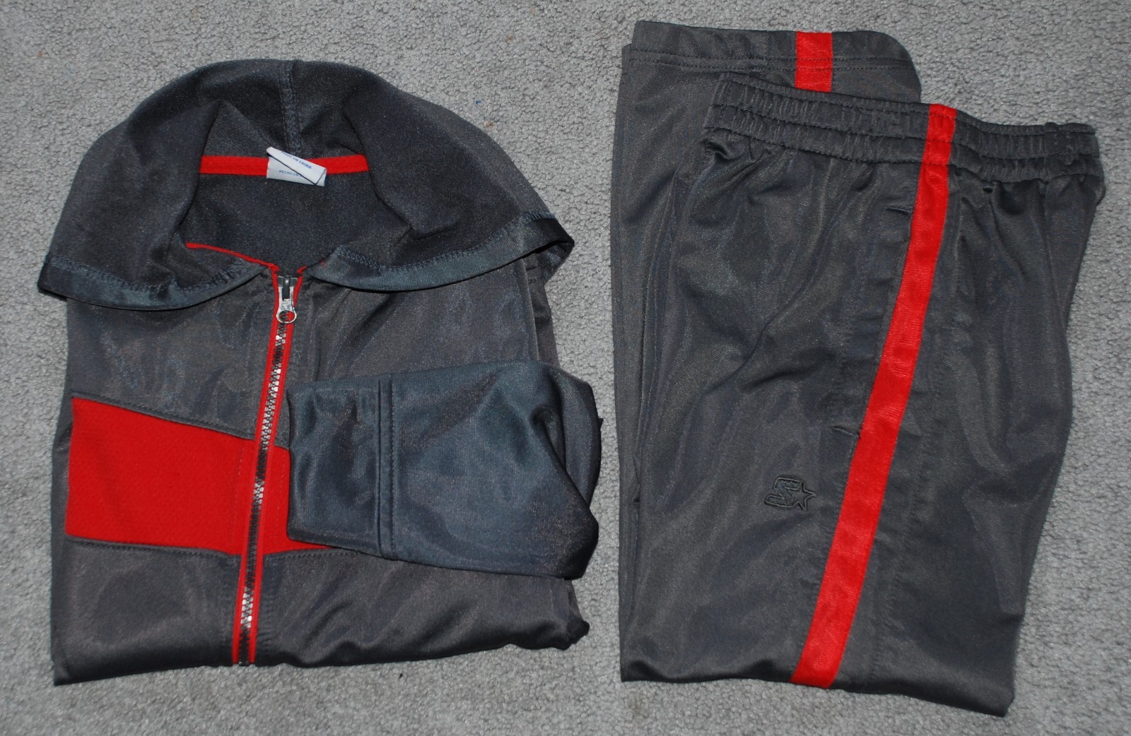 Boys Starter Gray/Red Windbreaker Hooded Jacket & Track Pants Athletic Set