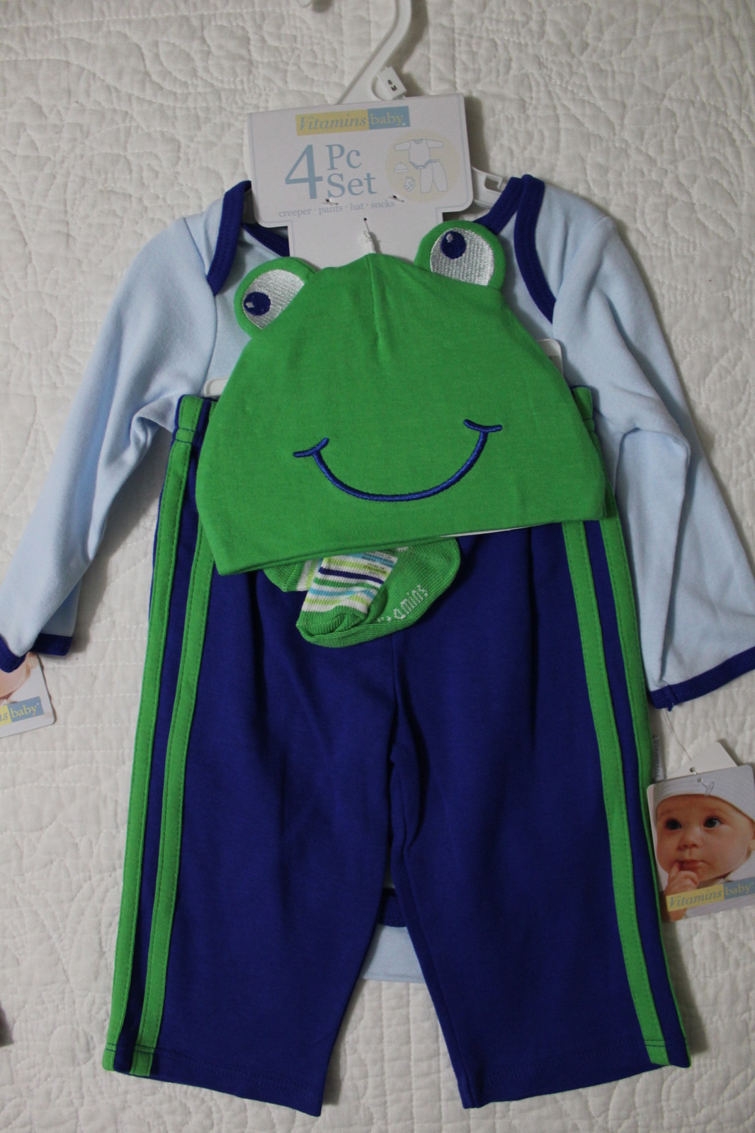 NEW VITAMINS BABY 4 PIECE SET CREEPER HAT PANTS SOCKS VARIOUS STYLES AND SIZES