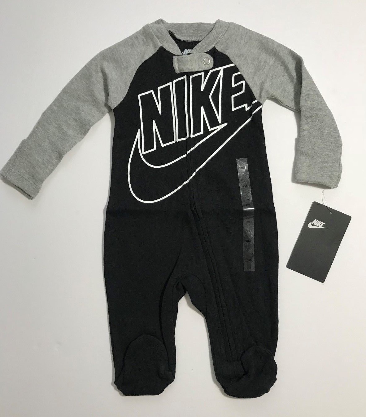 Nike Futura Infant Footed Coverall Sleeper Romper Newborn 3M 6M 9M