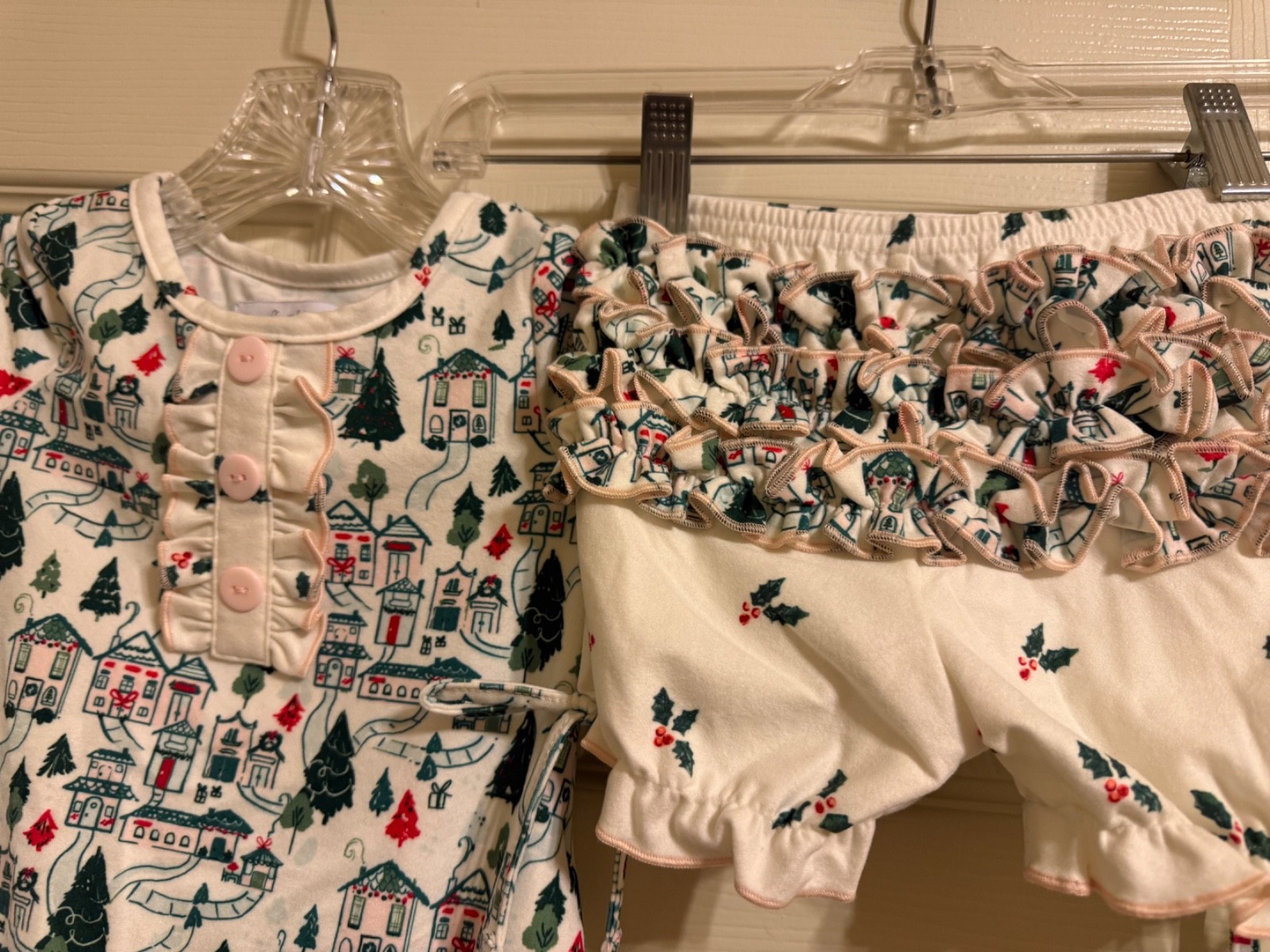 NWT SweetHoney 2 Piece Set Christmas Girls Size 2T