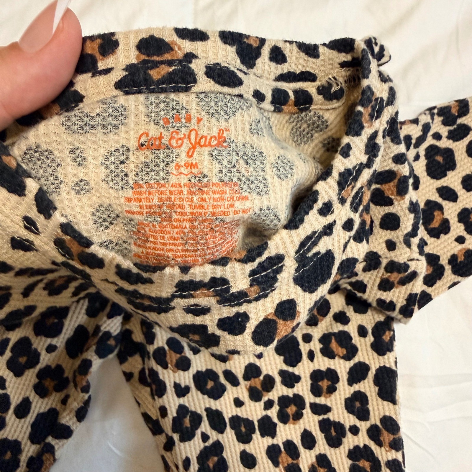 Cat & Jack Baby Leopard Print Waffle Knit Thermal 2 Piece Set Tan Black 6-9M