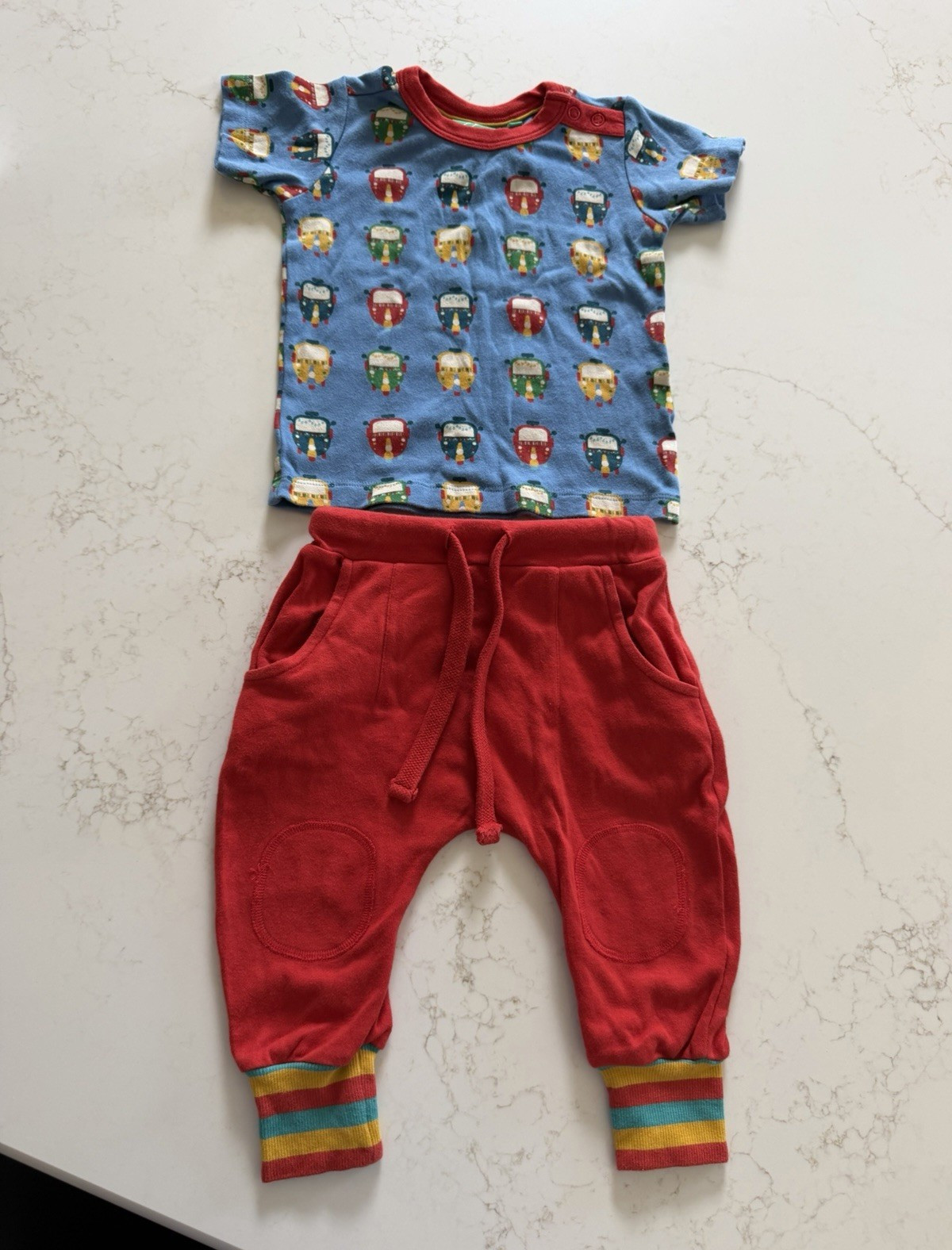 Little Green Radicals 2-Piece Outfit Set 9-12M Organic Cotton Vehicle Tee Pants