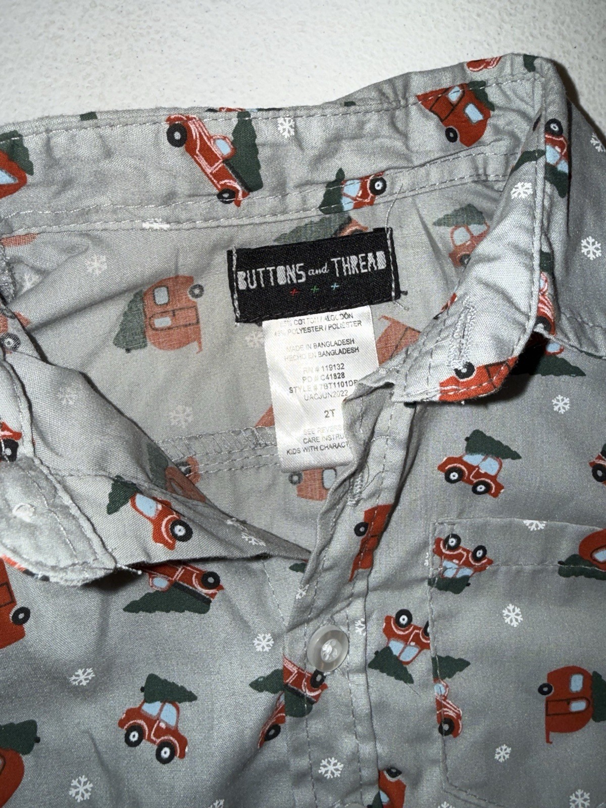 NWT Boys 2-Piece Holiday Set – Buttons & Thread (Size 2T)