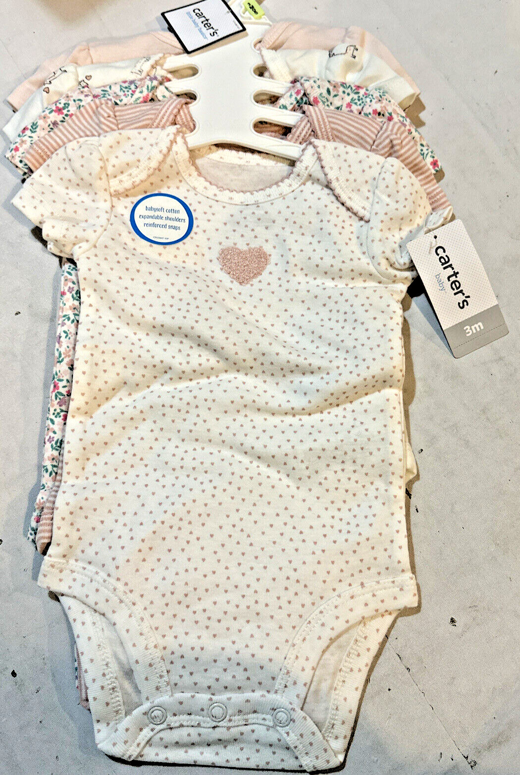 NEW CARTER’S Baby girl Bodysuits Set 5 pieces Hearts Flowers 3 Months cotton