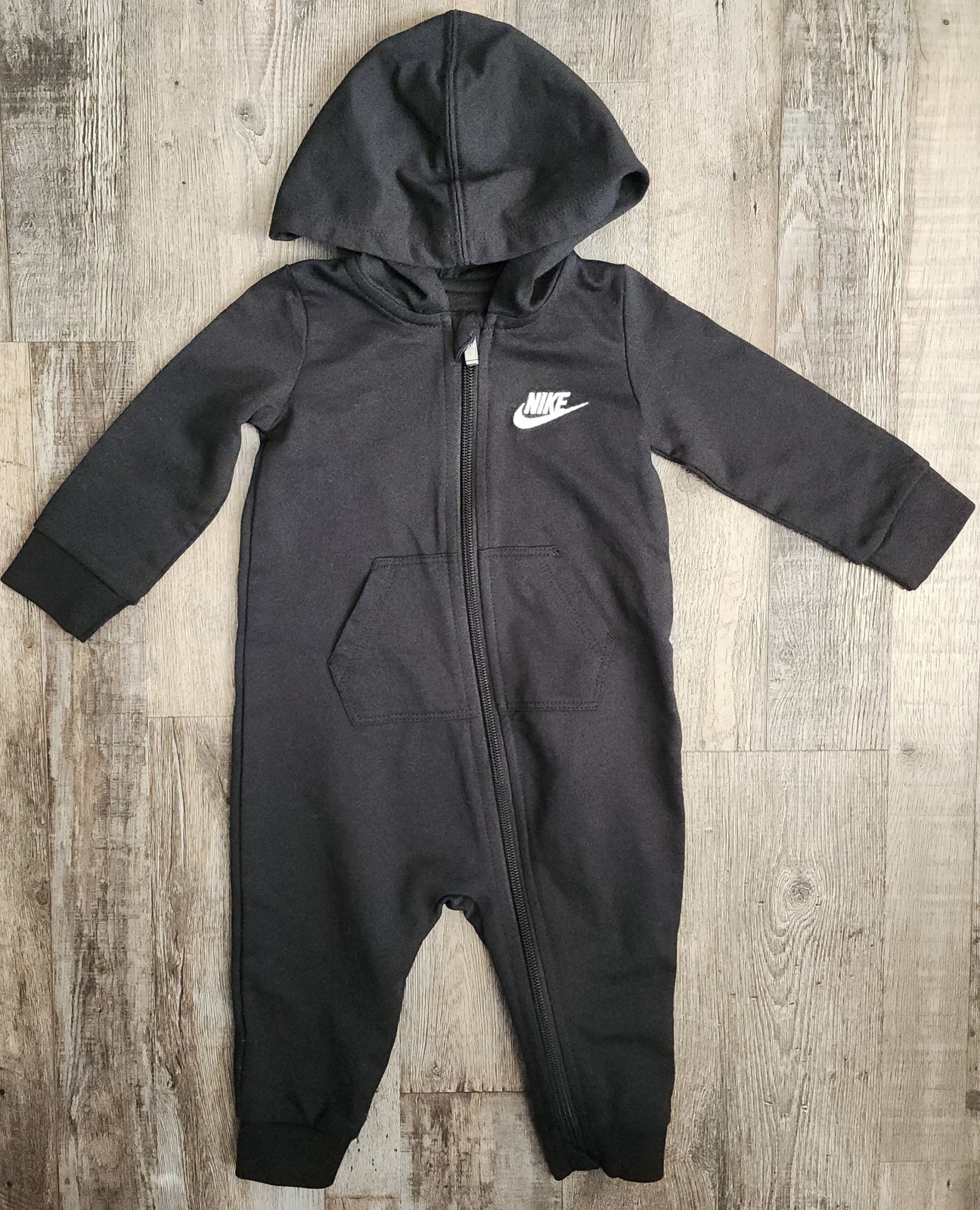 Nike Bodysuit Size 18M Black Cotton Blend Long Sleeve Pockets Unisex Toddler