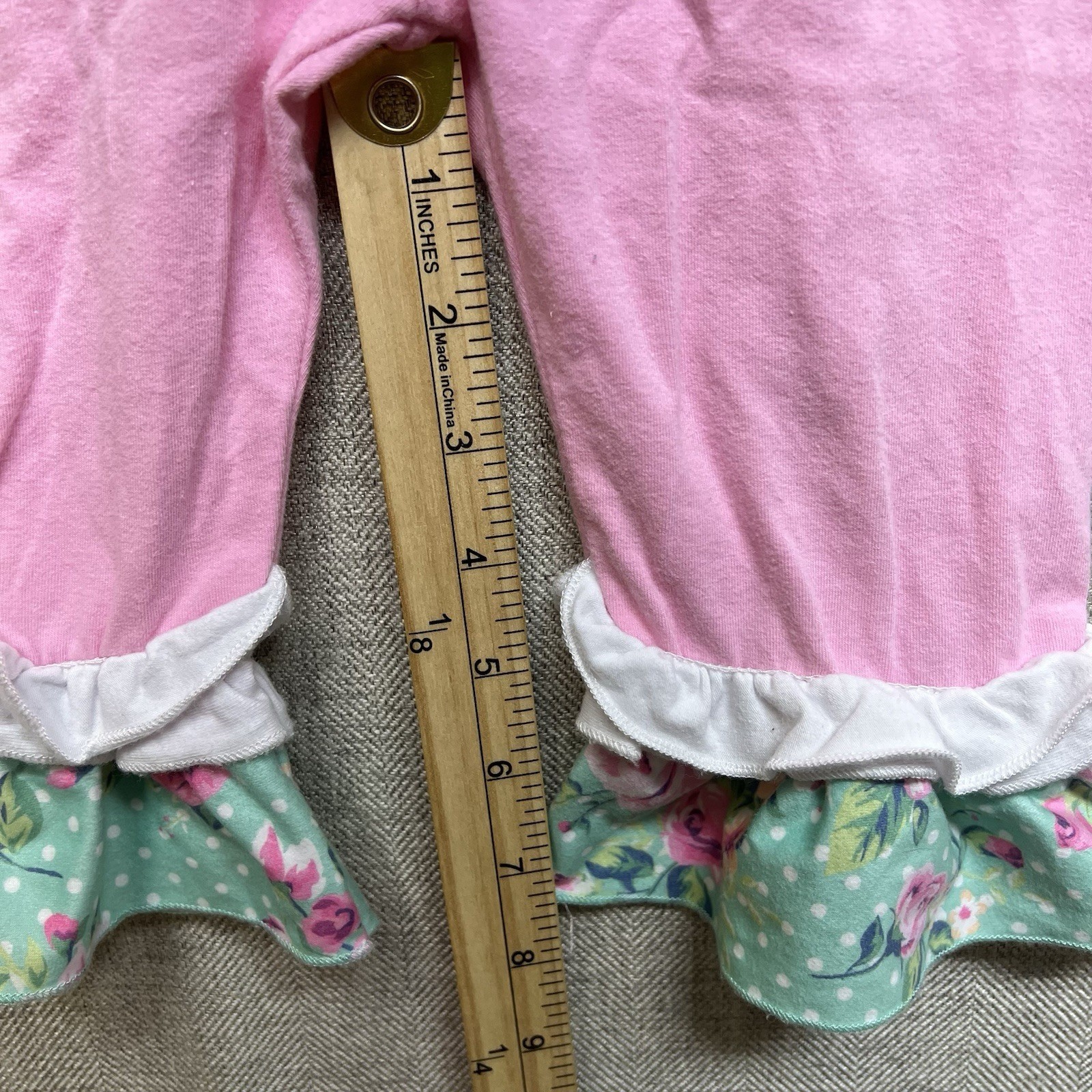 Little Girl’s Easter Bunny Tunic Ruffled Legging Appliqué Med Read Measurement