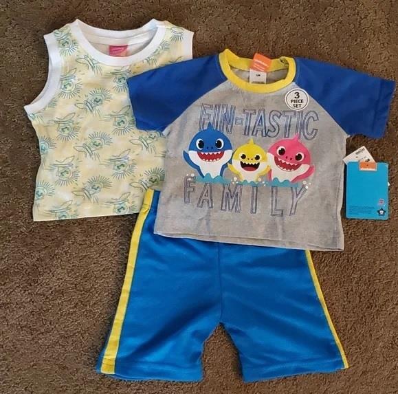 Baby Boys Baby Shark 3pc T-Shirt Tank Shorts Size 18 months FinTastic Family NWT