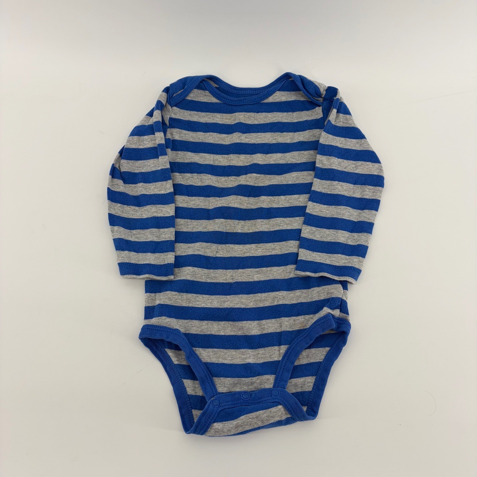 Carter’s Baby Boy Clothes Lot 18M 18 Months Bodysuits Hoodies Pants Shorts 22pc