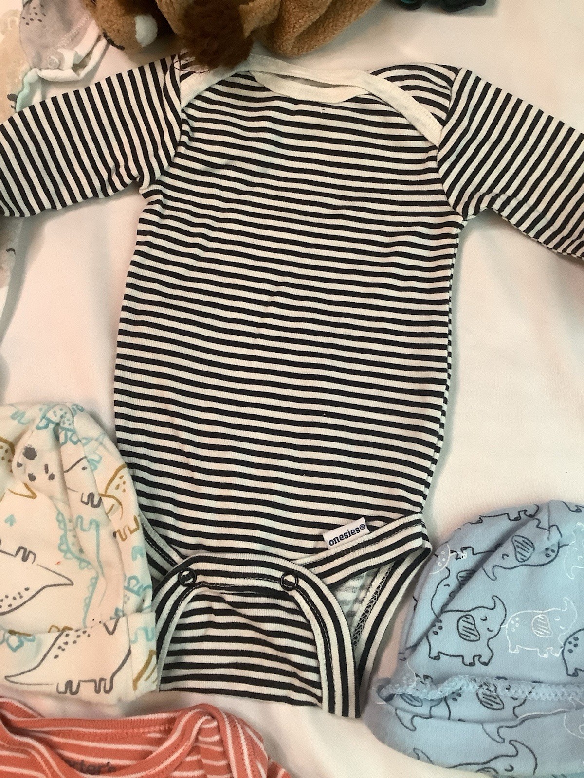 Baby Clothes New Born Boys Mixed Lot Gerber Onsies 6 Hats Lion Webok By Reebok