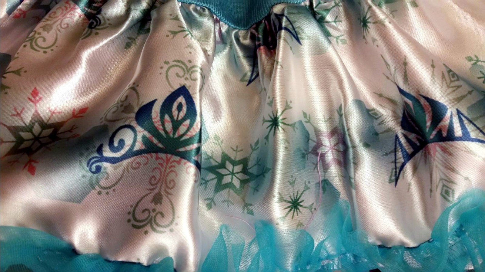 Disney Frozen Anna/Elsa 2 pc Long Sleeve “Unique As A Snowflake” Tutu Set -CL463