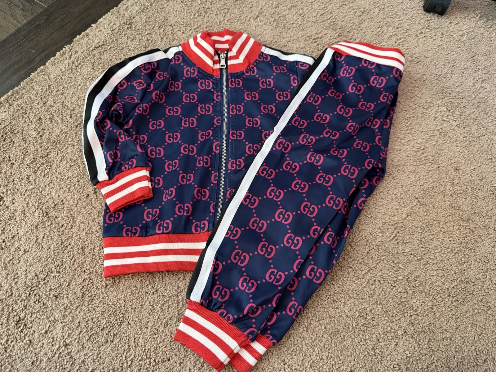 Gucci-like Kids GG Logo Tracksuit Set Jacket Pants / Size EU 100:US 3T-4T