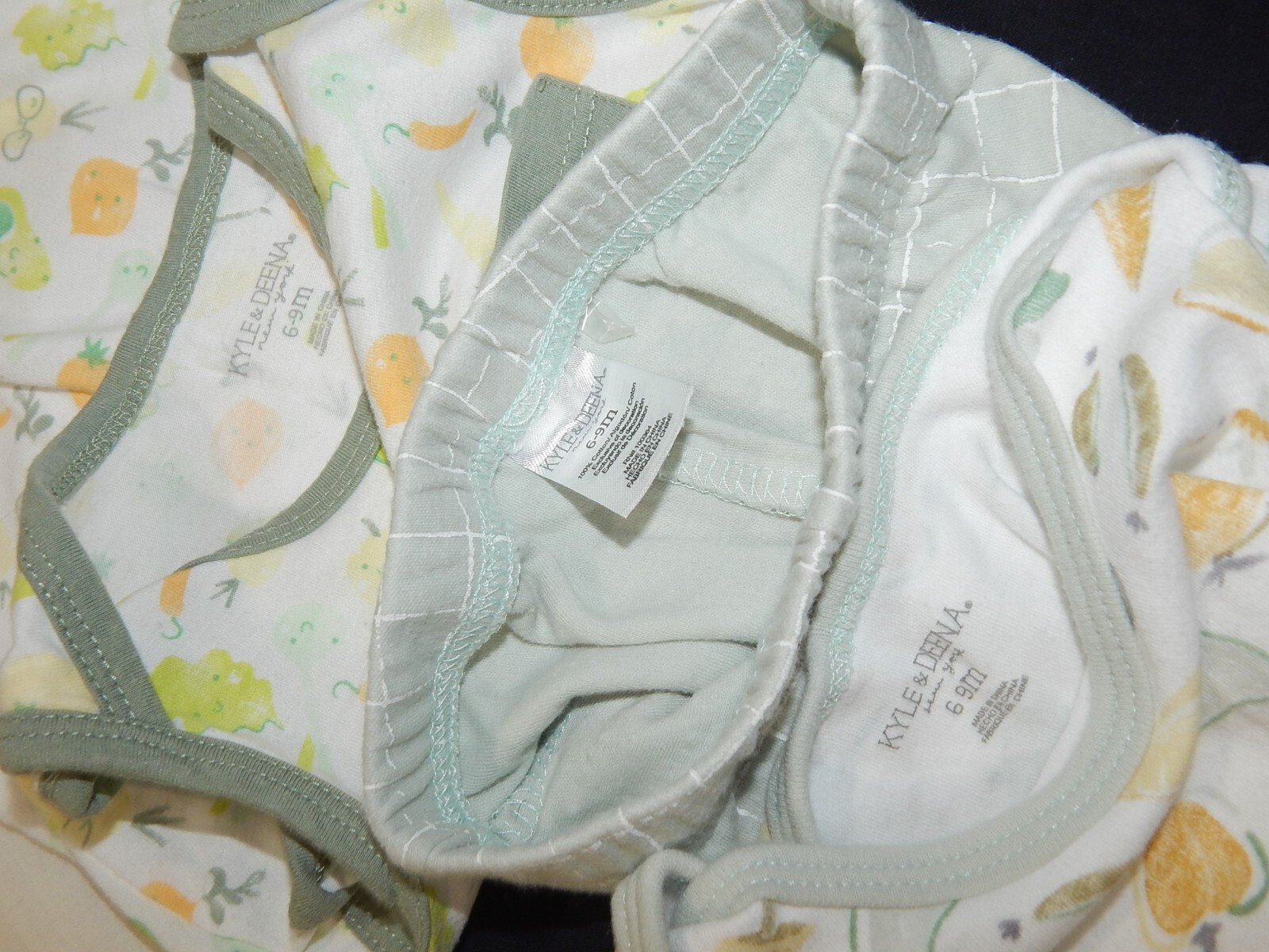 4 Piece Baby Boy Rompers Pants Bib sets All AVOCADO Theme Fruit Veggies 6-9 mont