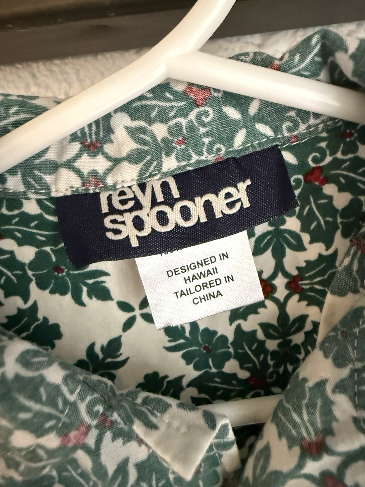 NWOT Reyn Spooner Christmas Holly Baby Set 6–12M Shirt & Shorts Holiday