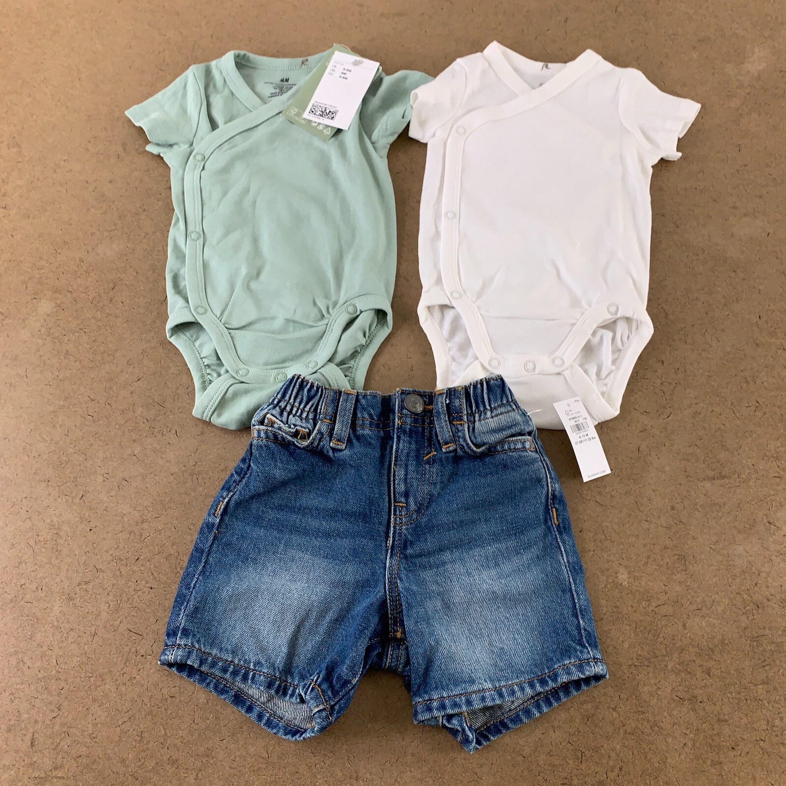 Baby Size 6 Months H&M Side Snap Bodysuits Old Navy Jean Shorts 3 Pieces NWT