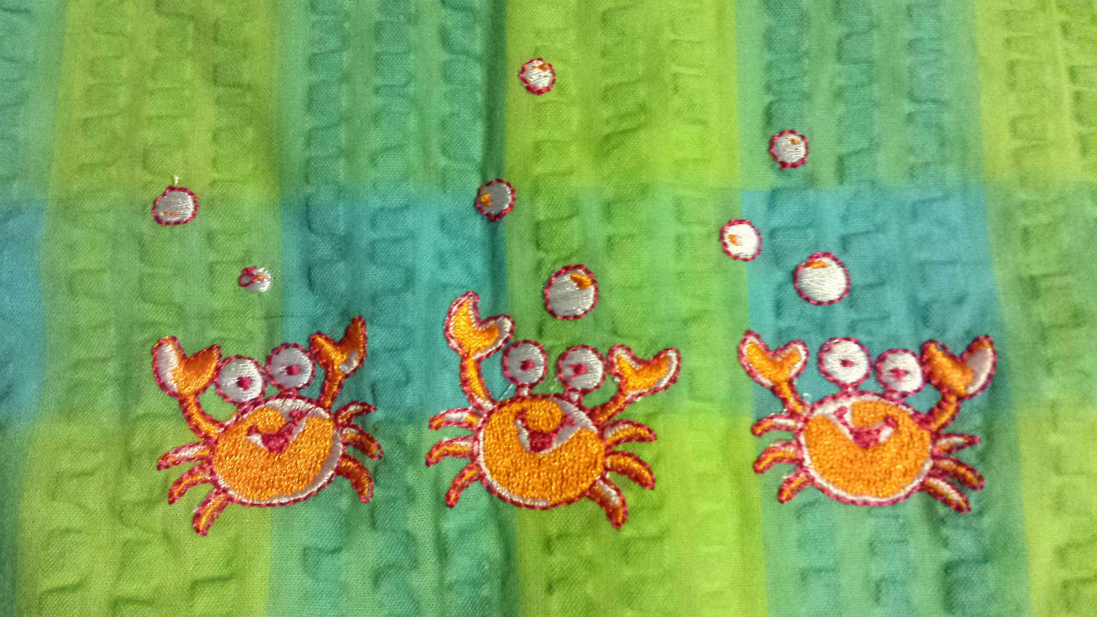 NWOT Girl’s Size 3T Years One Piece Green/ Blue Carter’s Crabs Shorts Romper