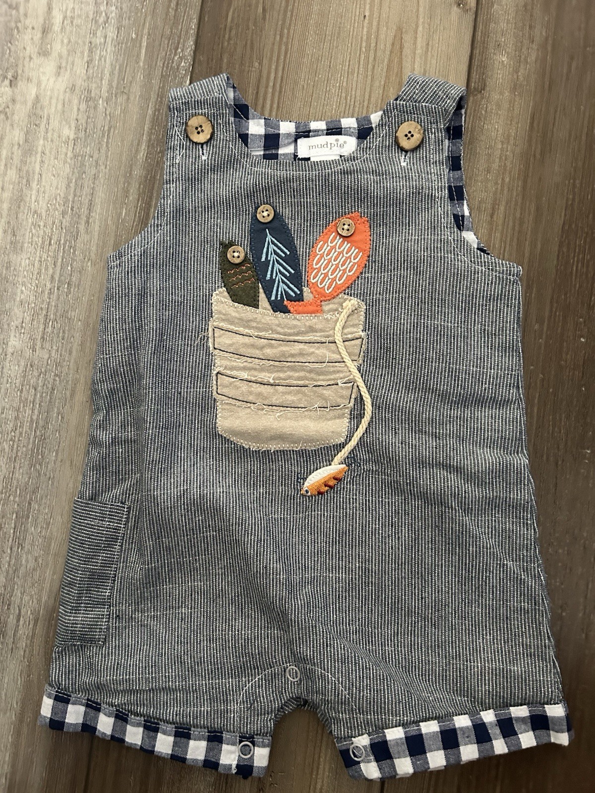 Mud Pie Baby Boy Fishing appliqué Romper Size 12/18 Months Fish
