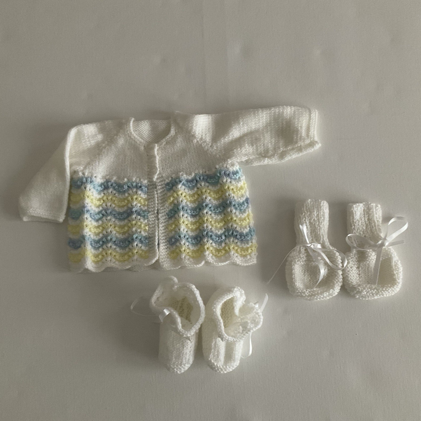 Hand Knitted Baby Matinee Jacket, Booties & Mittens Size 3-6 Months