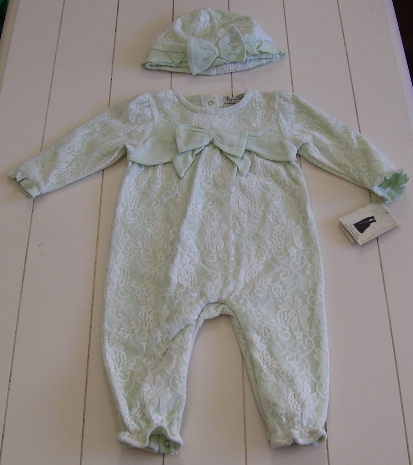 Harry & Violet 2 Pc Green Bow Lace Long Sleeve Coverall & Hat Outfit 3-6M