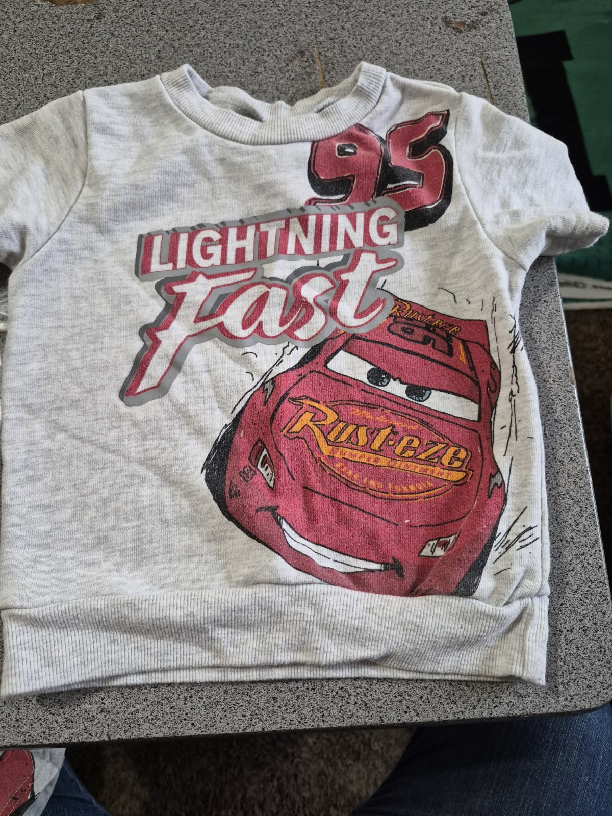 Disney Pixar Cars Lightning McQueen Gray Red 2pc Outfit Set 3T Sweatshirt/Shorts