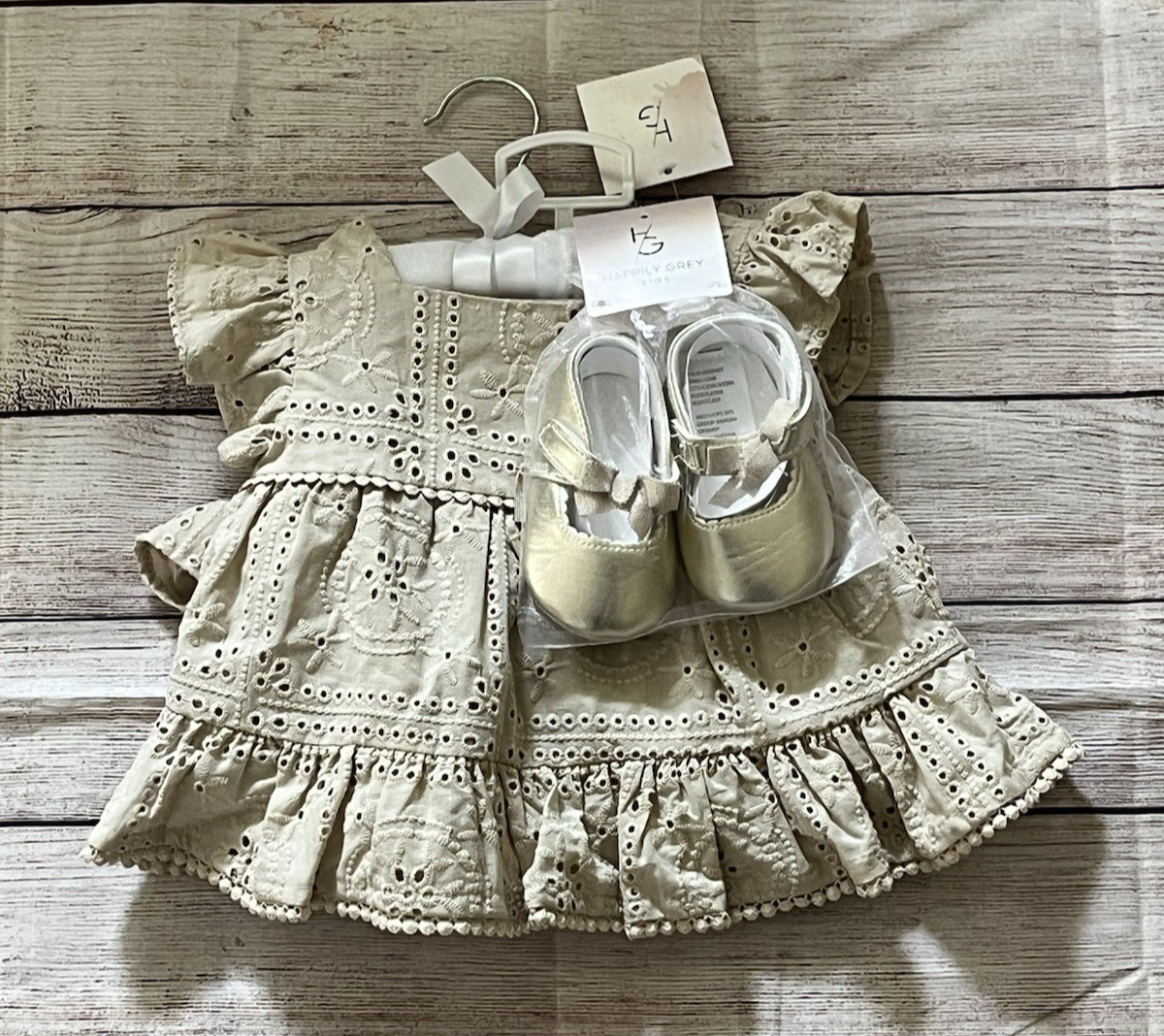 Happily Grey Kids Beige Eyelet ruffled Baby Dress/Bloomers Set 6-9 months & Shoe