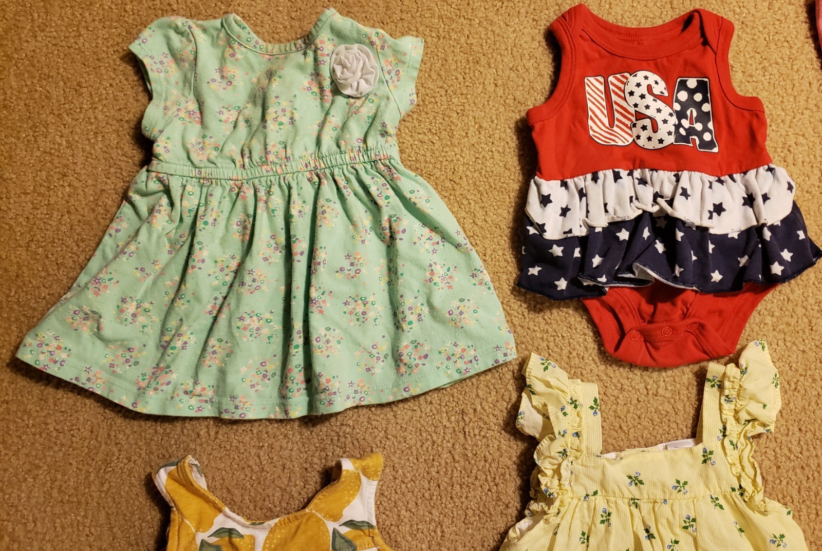 Lot Of 9 Baby Girl’s Clothing Assortment Sizes from 0-3 Months To 18 Months