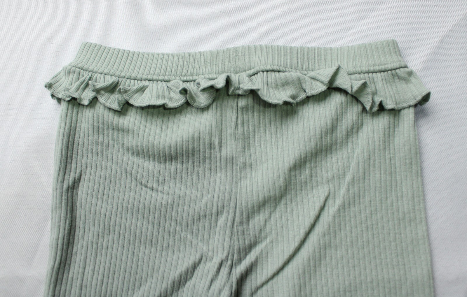 Carter’s Baby Girl’s Main Squeeze Bodysuit & Pants Set CN6 Green Size 24M NWT