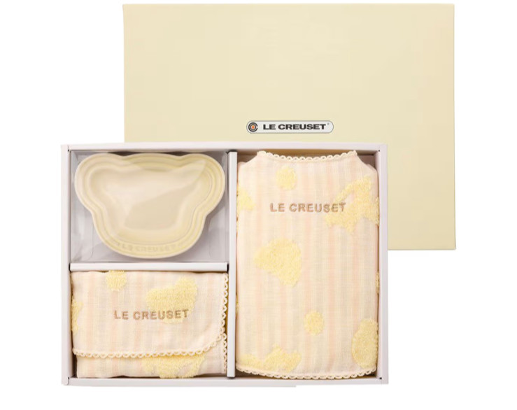 Le Creuset Baby Daily Gift Set Milky Yellow Tableware Bib Handkerchief Japan New