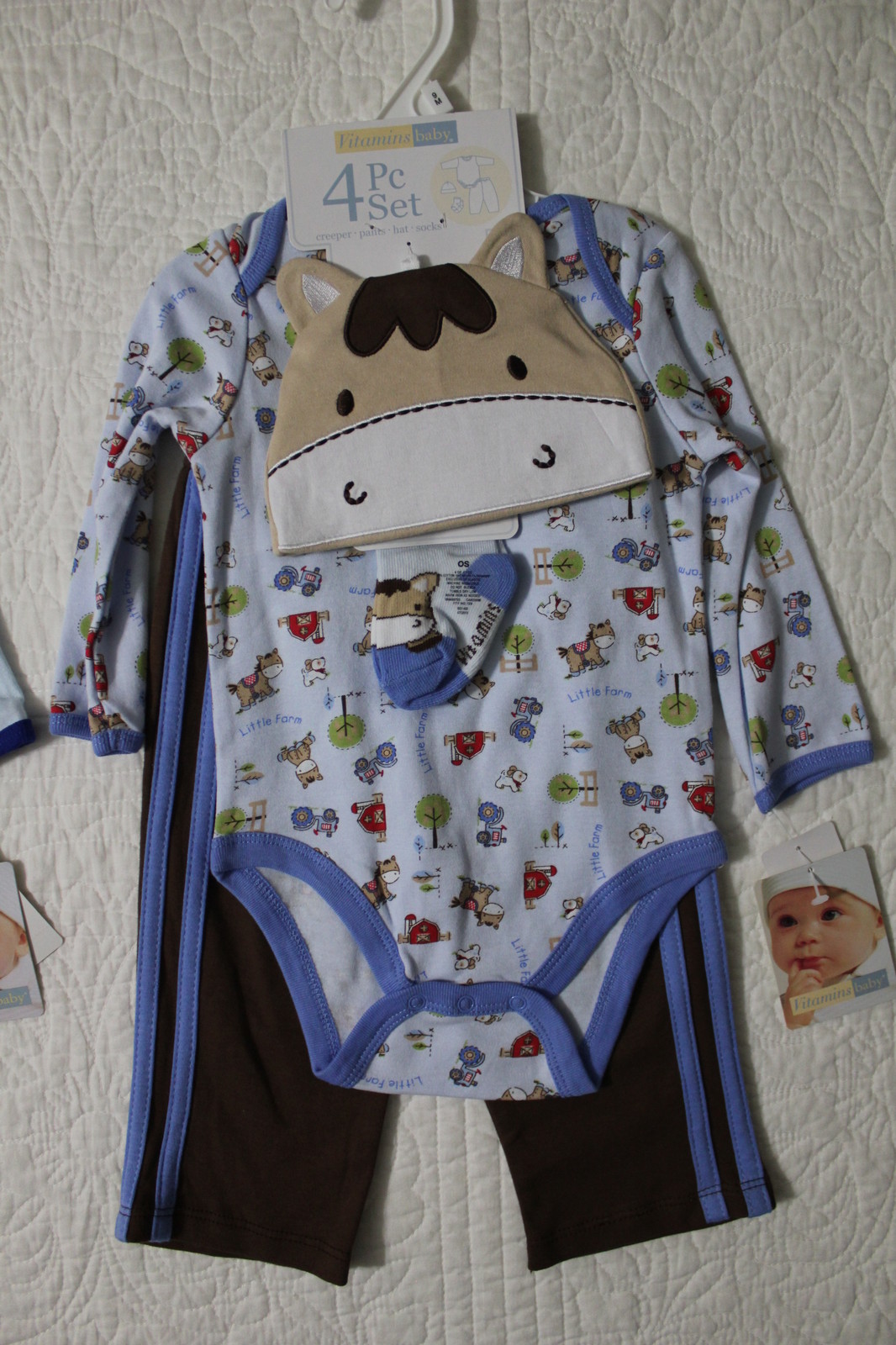 NEW VITAMINS BABY 4 PIECE SET CREEPER HAT PANTS SOCKS VARIOUS STYLES AND SIZES
