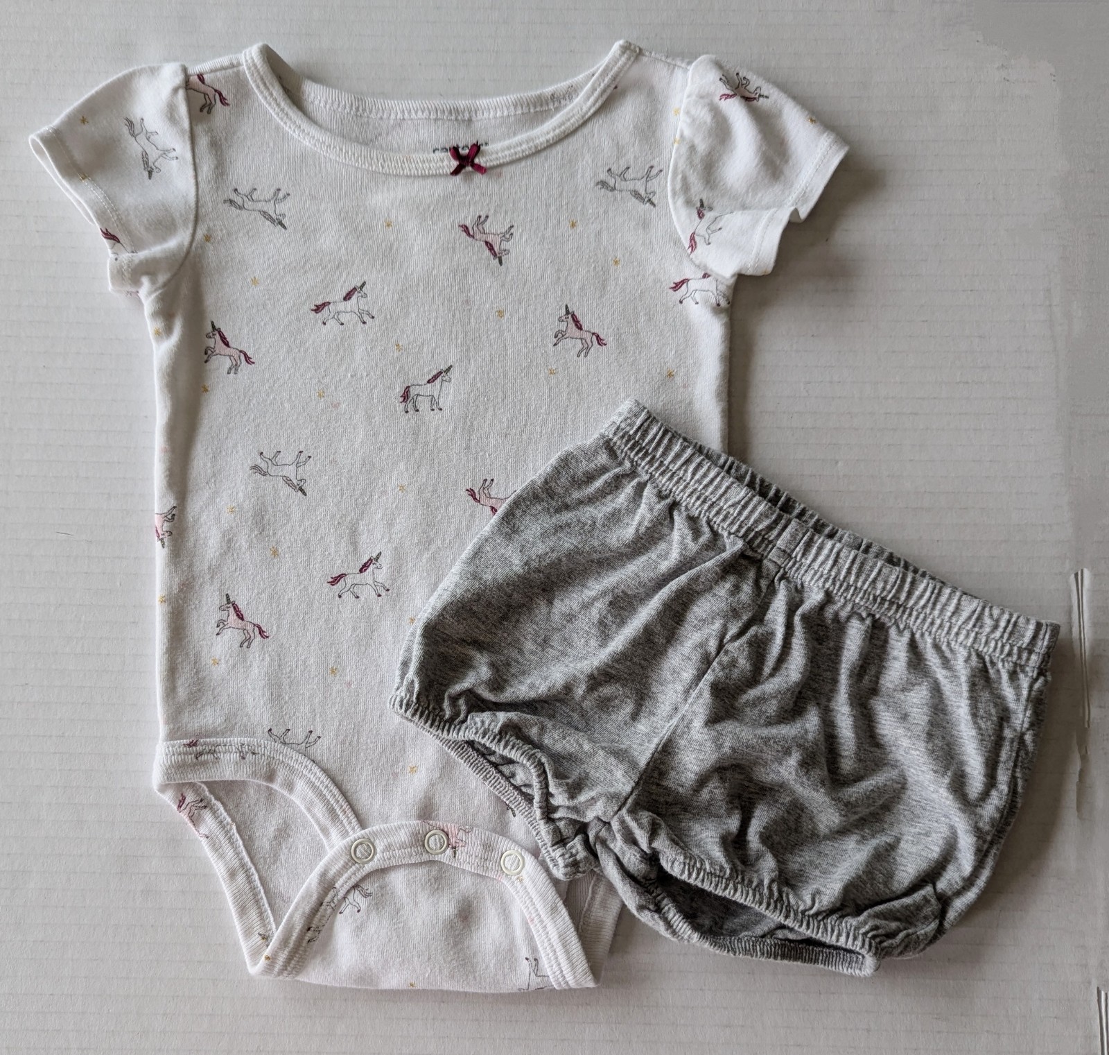 2 Pc Carter’s White One-Piece Top w/ Unicorns Stars, Gray Bloomers /Diaper Cover
