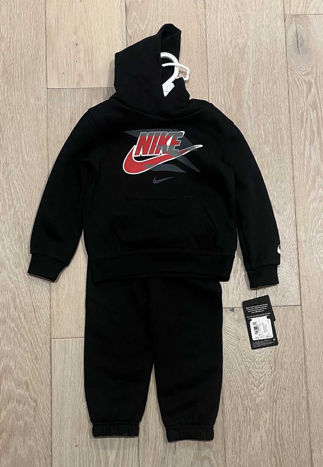 Nike Toddler 2-Piece Sweatshirt/Sweatpants Set Size 2T, NWT, Black