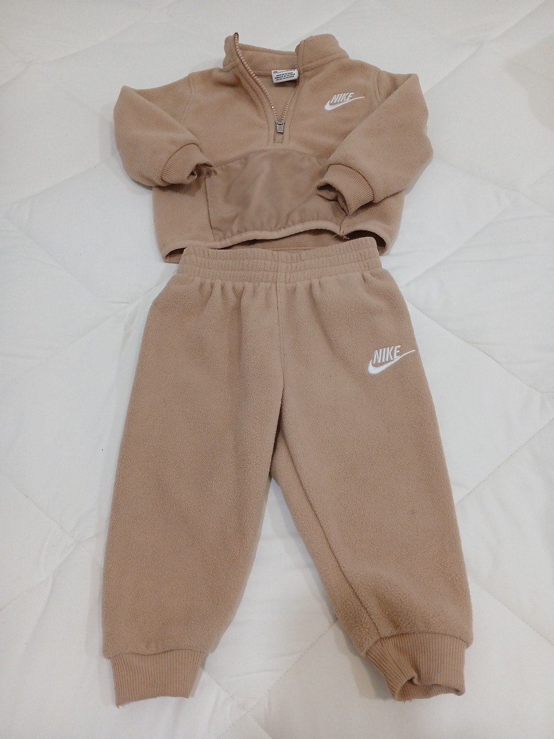 Nike Baby Tracksuit Set Beige Tan 18 Months Sweatsuit Joggers Outfit