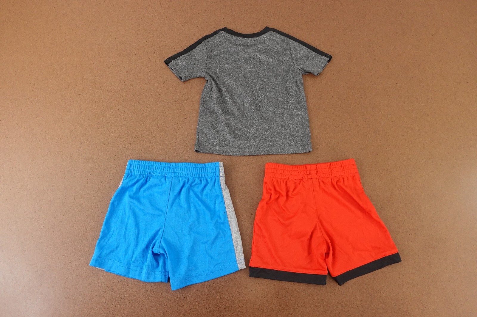 Puma Baby Size 12 Months Multicolor 3 Piece Athletic T-Shirt & Short Set NWT