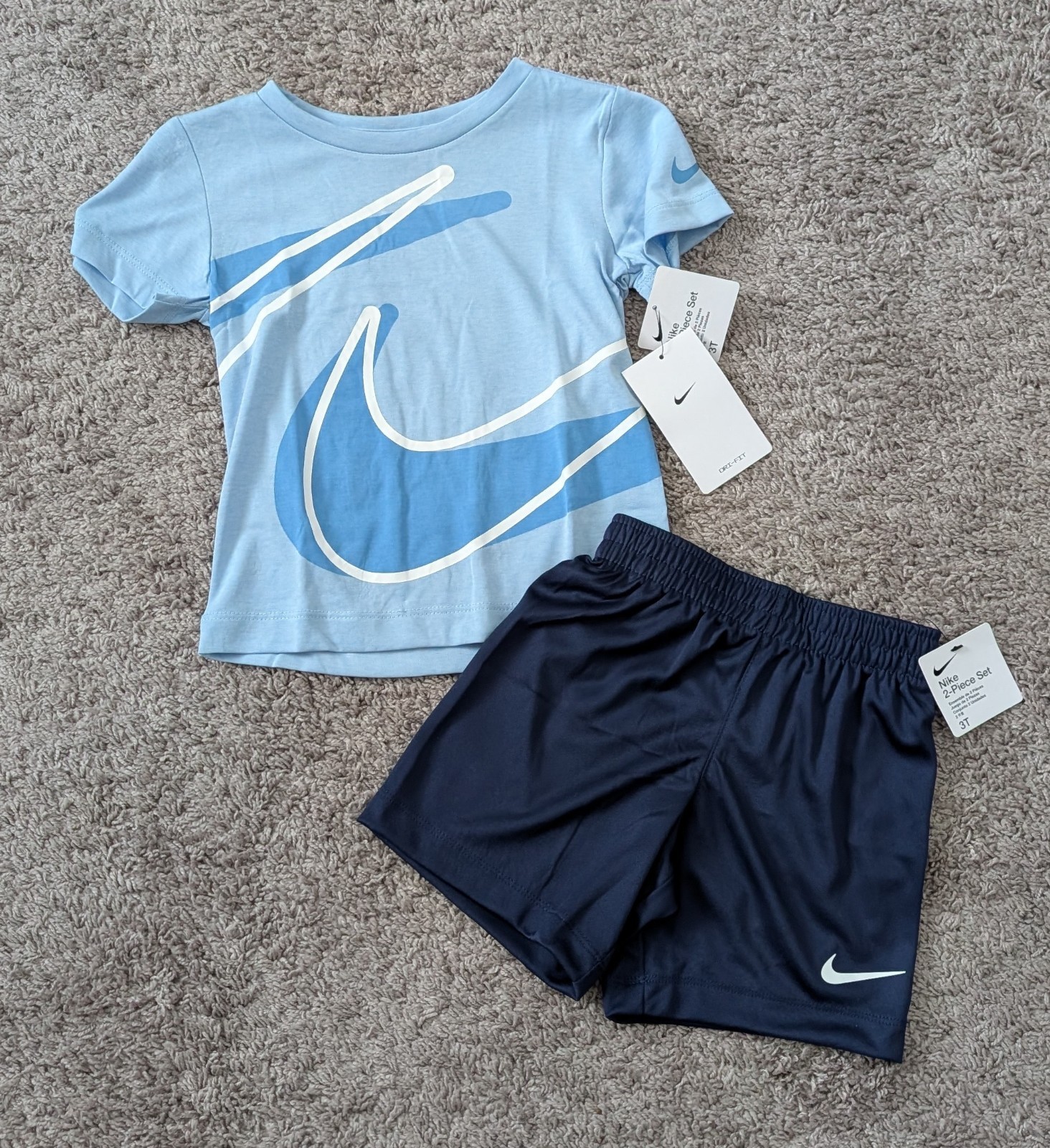 NWT NIKE Boys Size 3T Athletic Shirt Shorts 2pc. Outfit Retail:$40