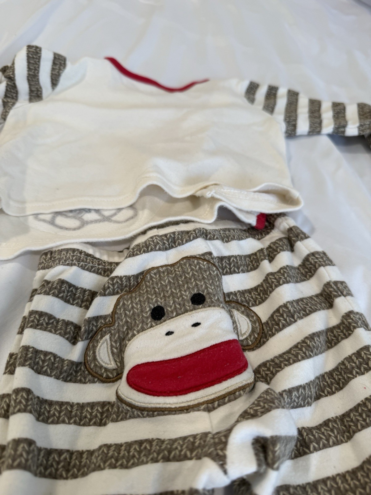 NWT – Baby Starters MONKEY IMAGE Baby Size 9M 2-PC Long Sleeve & Long Pants Set