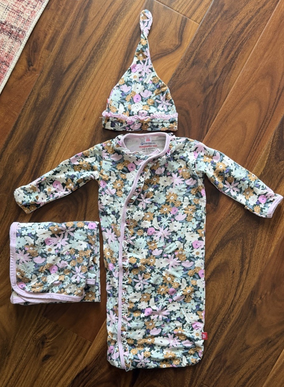 Magnetic me Floral 3pc Layette Set infant NB-3M Gown Hat Swaddle Magnetic Ruffle