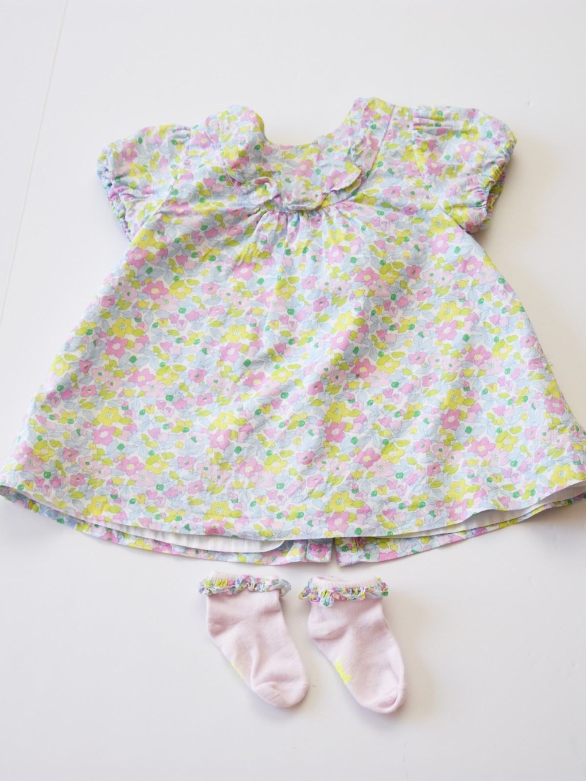 Jacadi Paris Baby Girl Liberty Fabric Dress & Matching Socks Set 6M EUC Ruffle