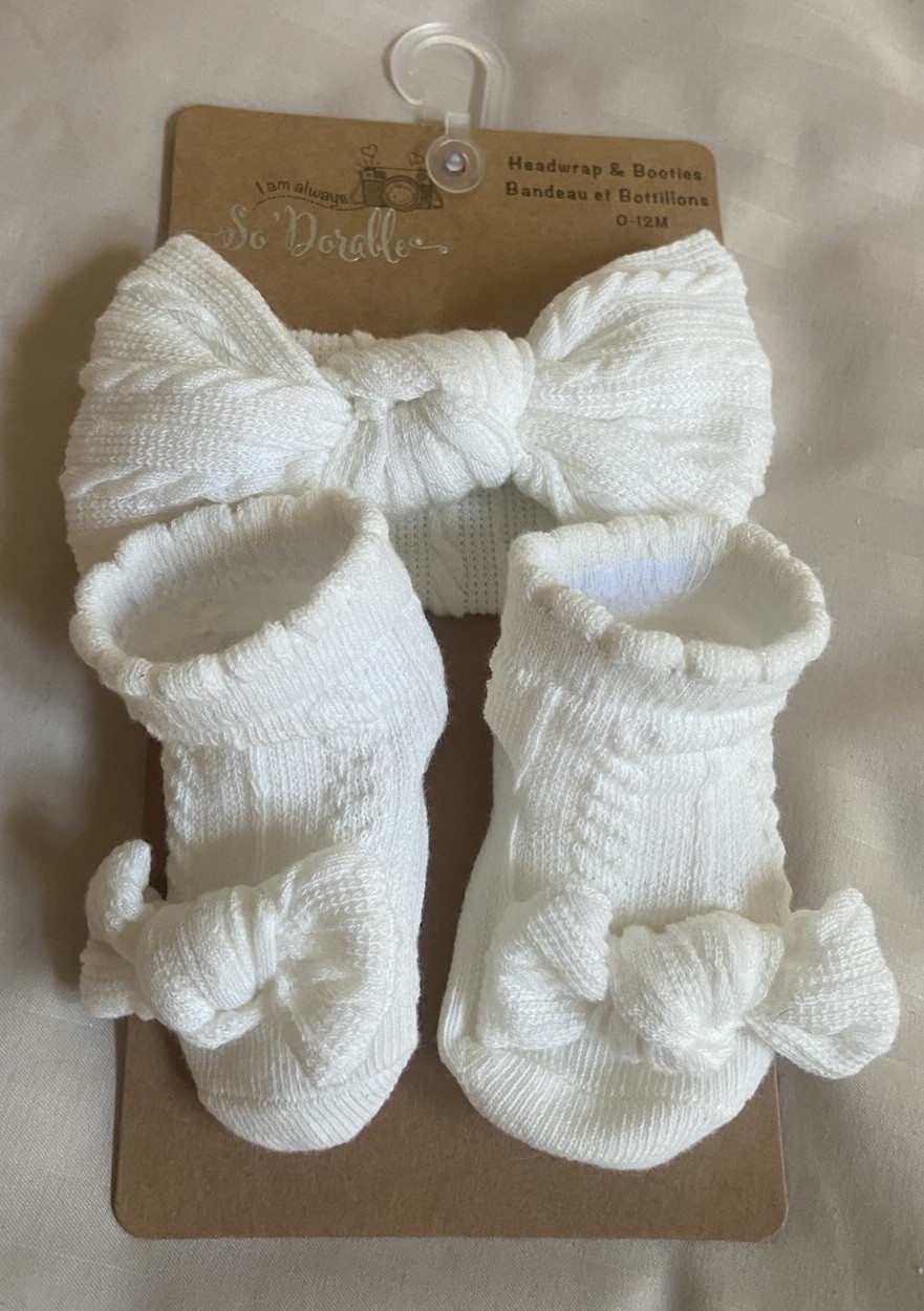 NWT Newborn So Dorable Off White Headband & Booties – 0-12 Months – Gift!