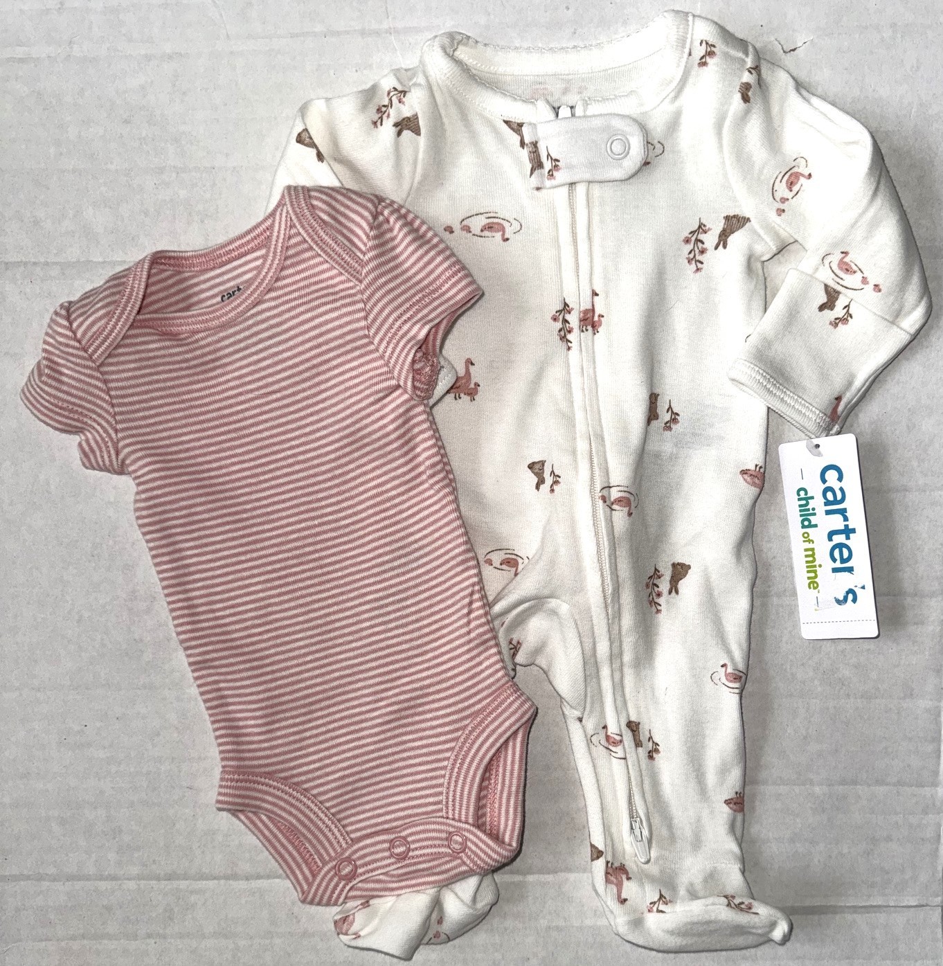 CARTERS Child of Mine 2 piece set white/pink/striped ANIMALS motif size PREEMIE