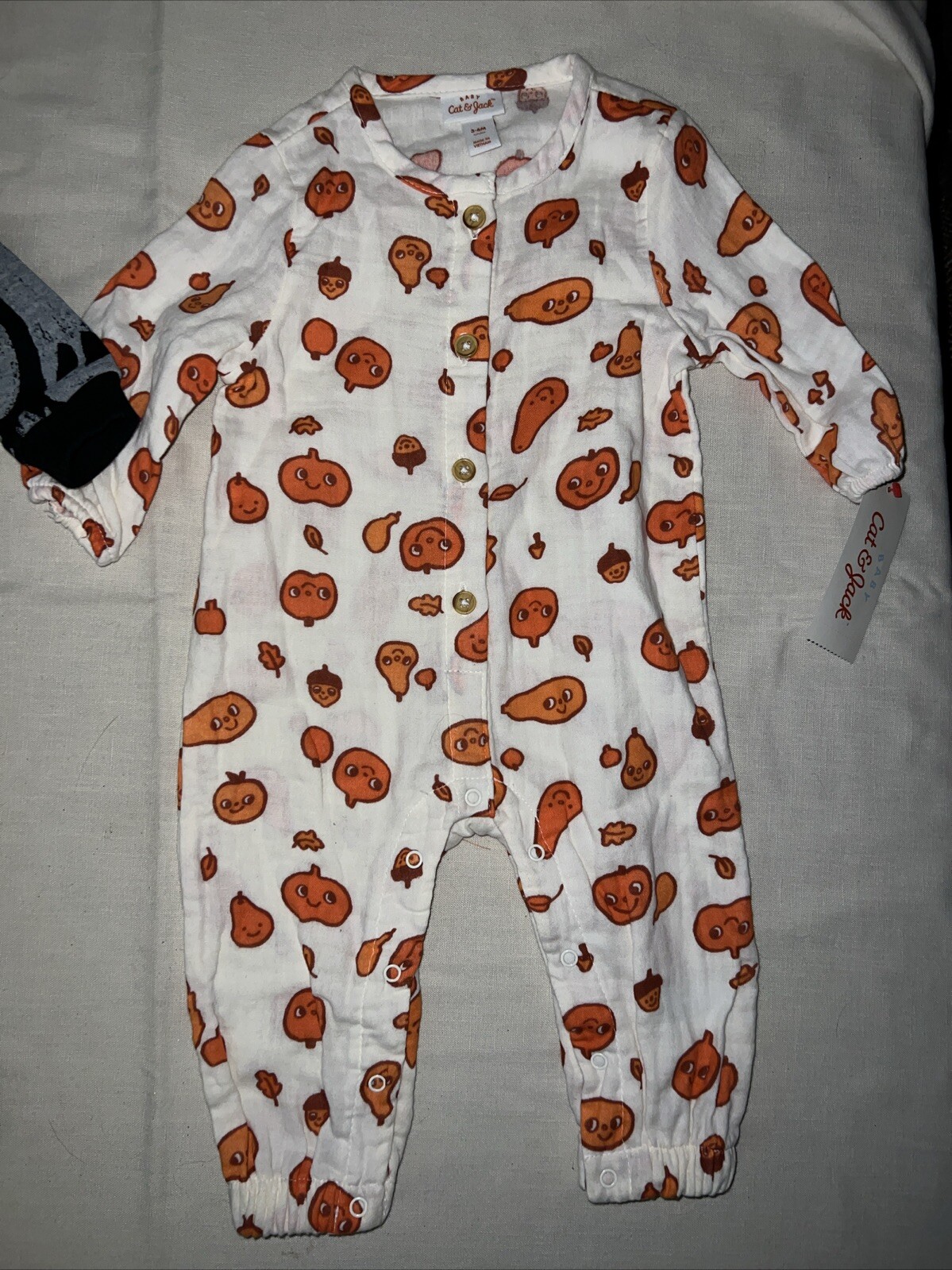 3-6 Baby Fall Autumn Long Sleeve Romper Pumpkins Acorns NWT Ghost Hood Bodysuit