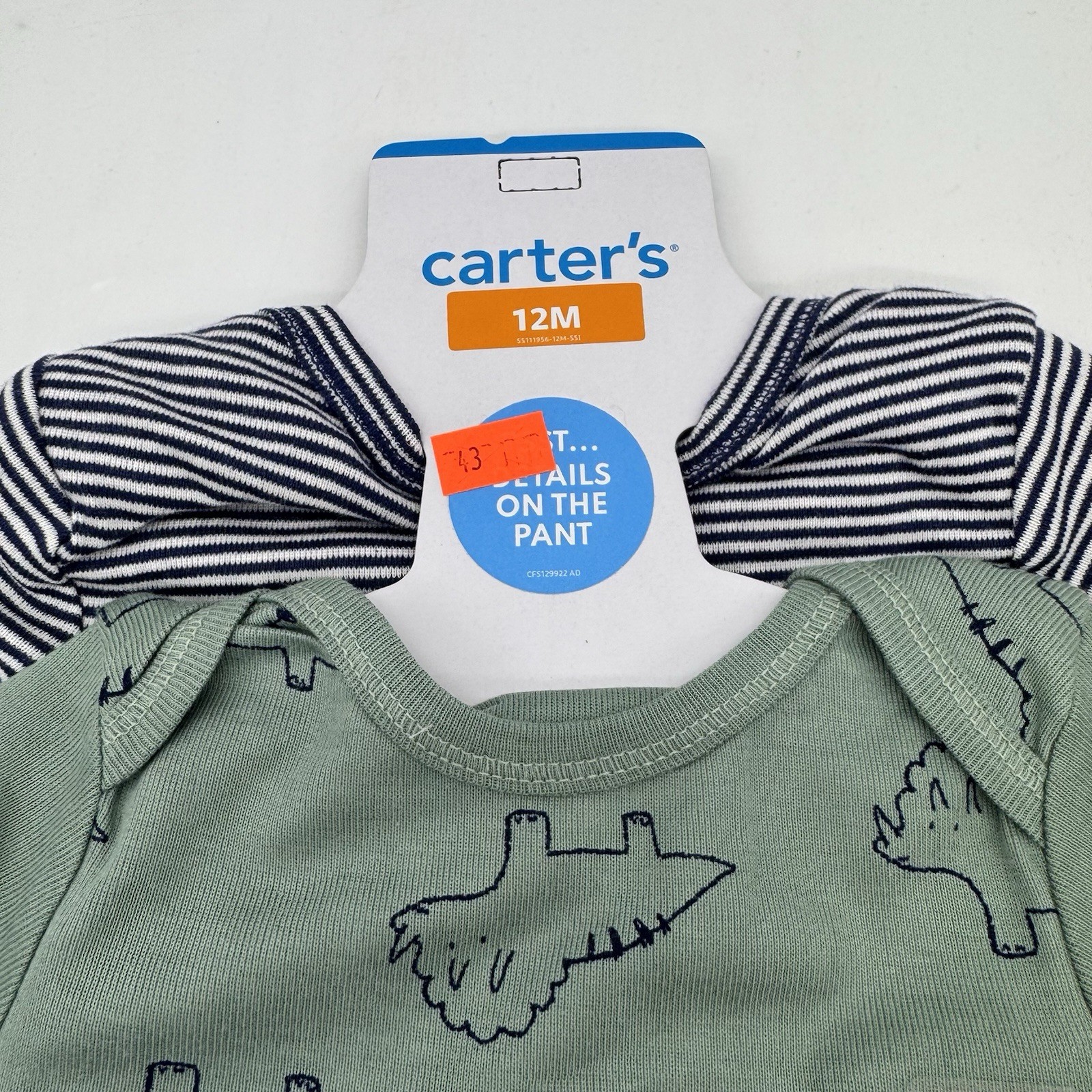 Carter’s 3 Piece Dinosaur Outfit Set. Size 12 Months Super Cute 🦖 Fast Shipping