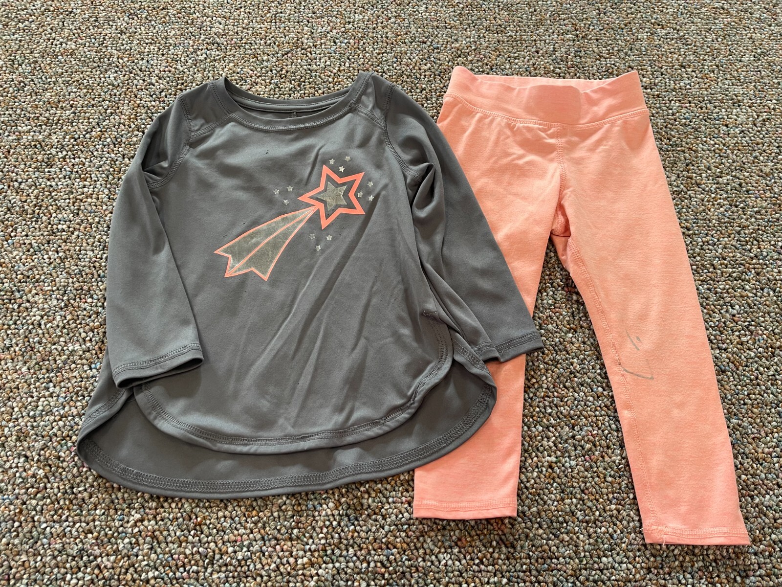 Cat & Jack Orange & Gray Star Outfit 2T