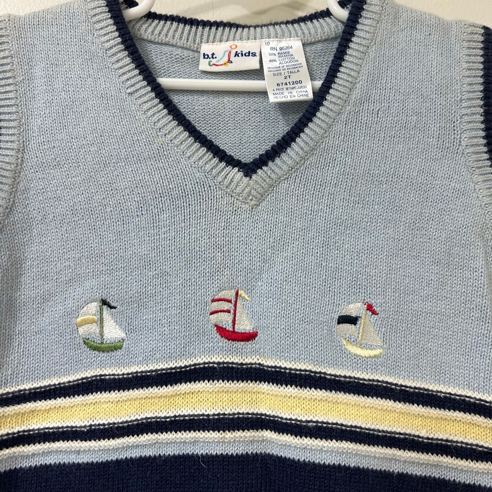 B.T. Kids VTG Boys Sz 2T Outfit Shirt, Tie, Sweater Vest, Belt & Pants Nautical