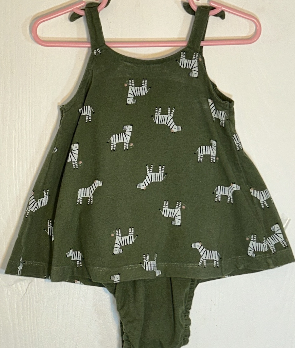 Carter’s Baby Girl 18M One Piece Outfit Green/White & Black Zebras Diaper Cover