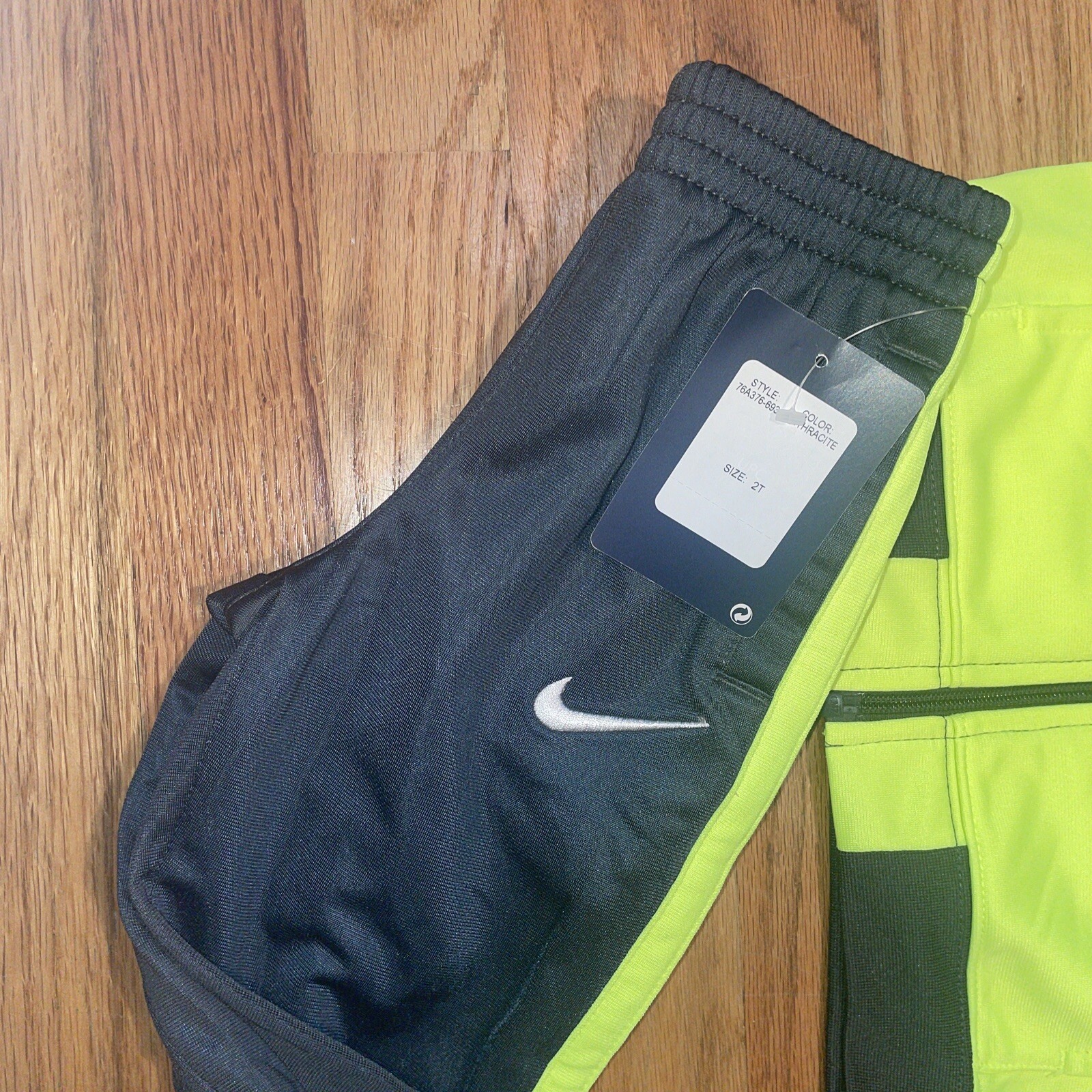 Nike Boy 2 Piece Jogging Set ~ Tracksuit ~ Gray /yellow~ Size 2 #120
