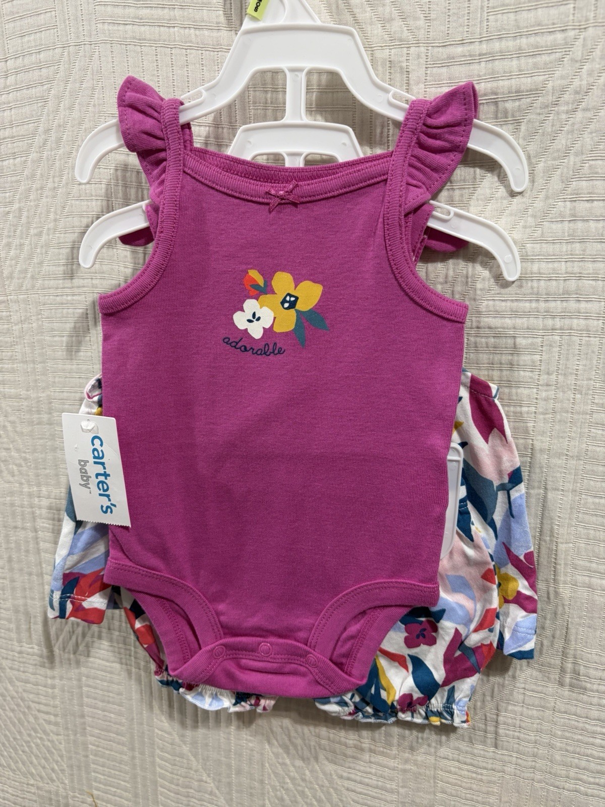 Carters Baby Girl 3 Piece Knit Short Outfit Size 3 M
