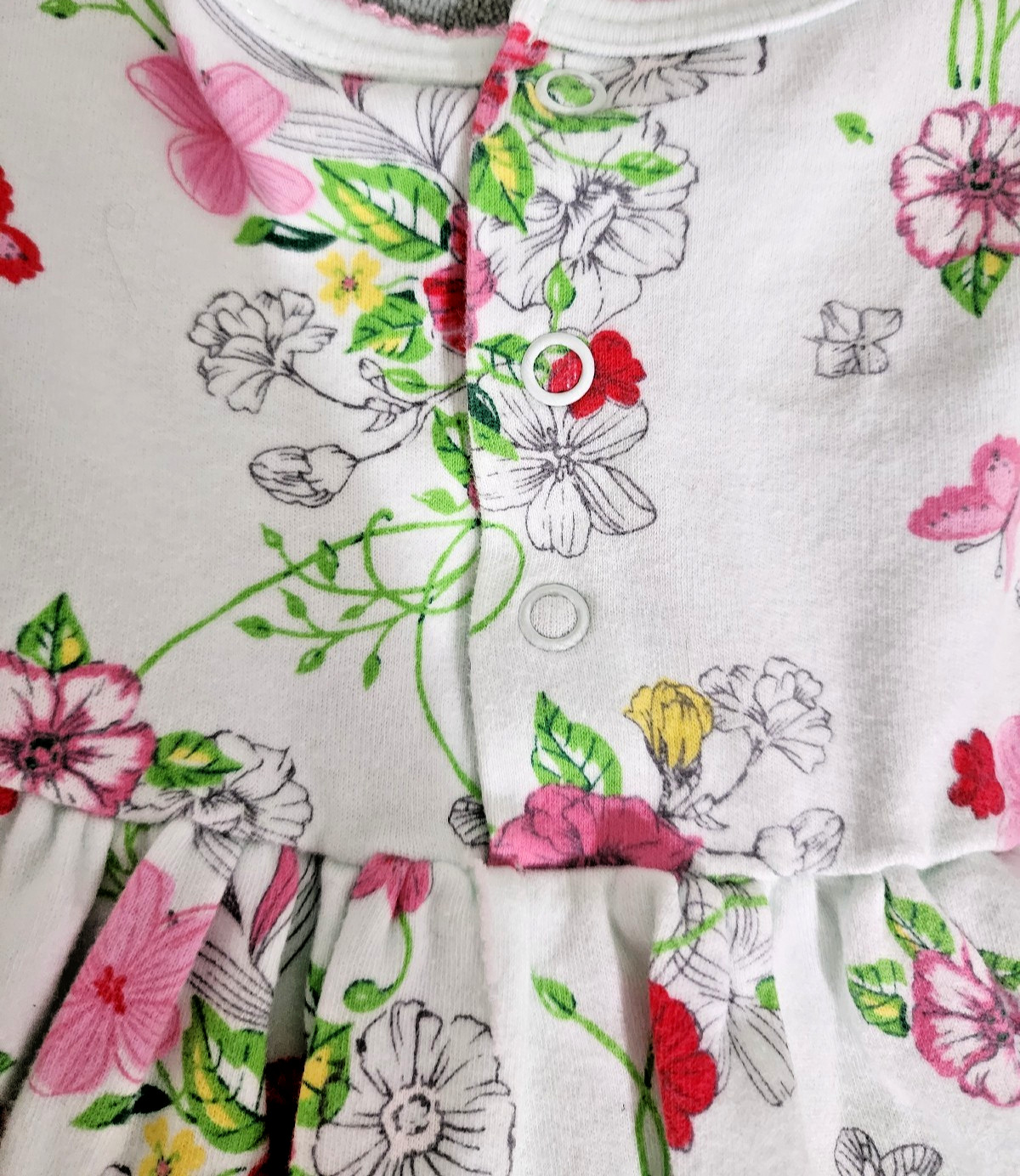 First Impressions girls 6 – 9 mos Pants set Light mint green pants floral top