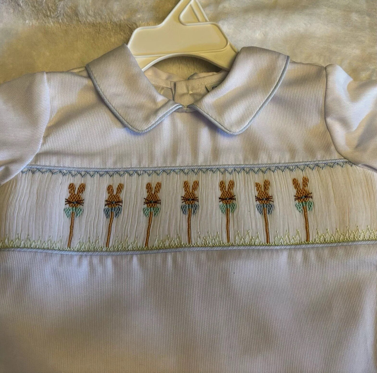 Boys NWT Lulu Bebe Smocked Set Dress Shirt & Bloomers Easter Bunny 9 Months