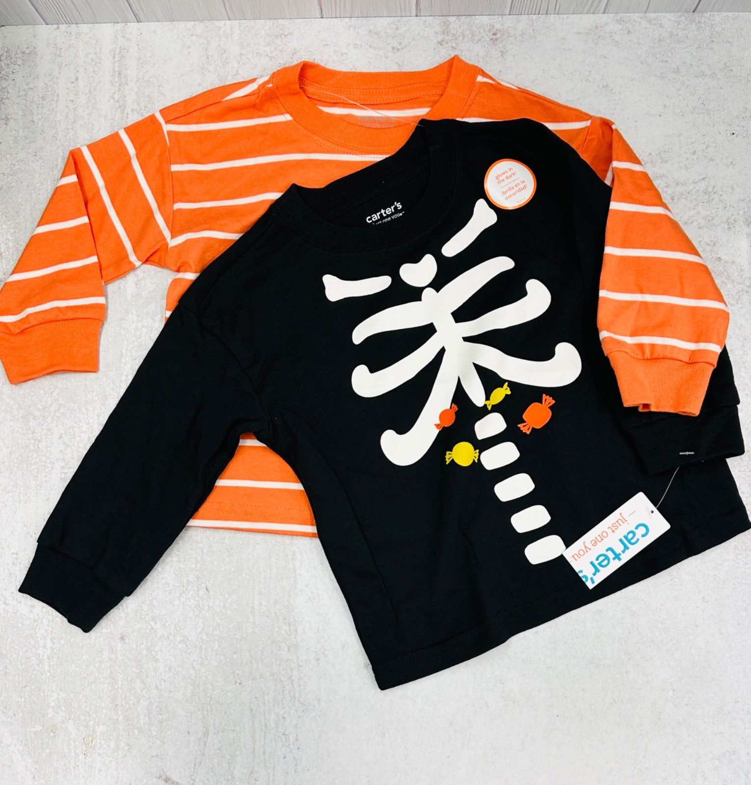 18M Carter’s 2 Pack long sleeve halloween t-shirts Skeleton / Orange Stripe
